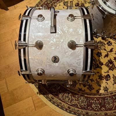DW Collector's Maple Mahogany Drum Set image 12