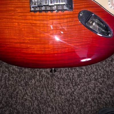 2013 Fender Special edition Stratocaster  flame top electric  guitar gigbag image 6