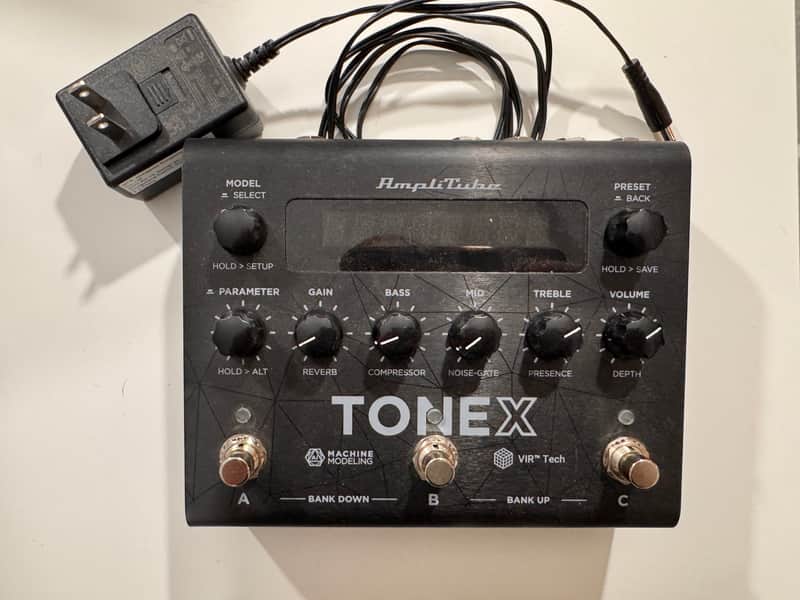 IK Multimedia ToneX Pedal 2023 - Present - Black image 1