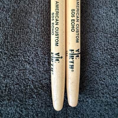 Vic Firth SD5 American Custom Echo Maple Wood Tip Drumsticks image 2