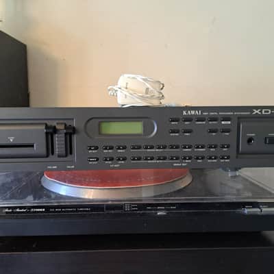 Kawai XD-5 Digital Drum Machine / Synth