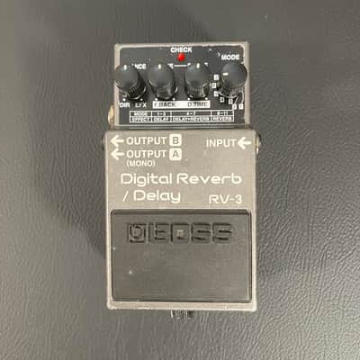 ギター BOSS RV-3 Digital Reverb / Delay Boss RV-3 Digital Reverb Delay Guitar Effect Pedal Used from Japan