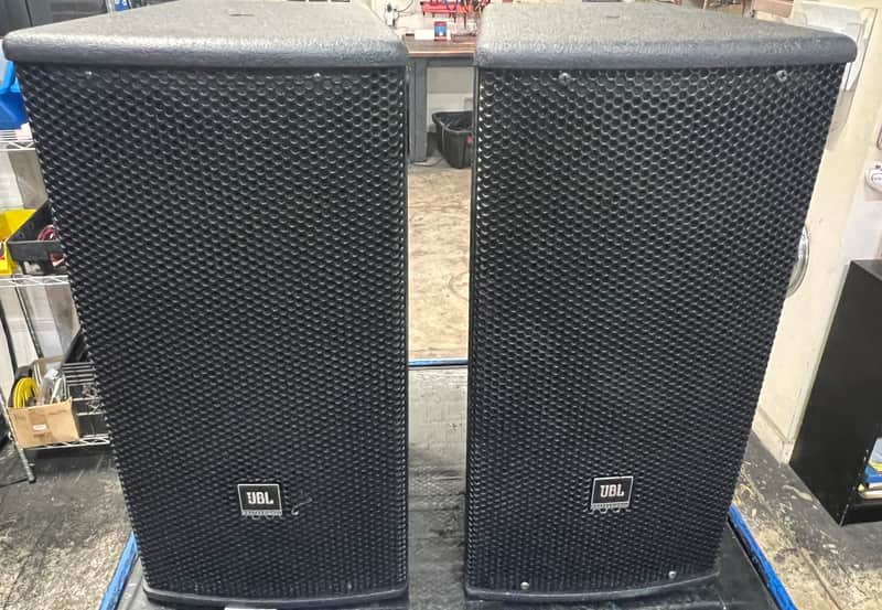 Pair JBL AC18/95 2-Way 8" Passive Installation Loudspeaker image 1