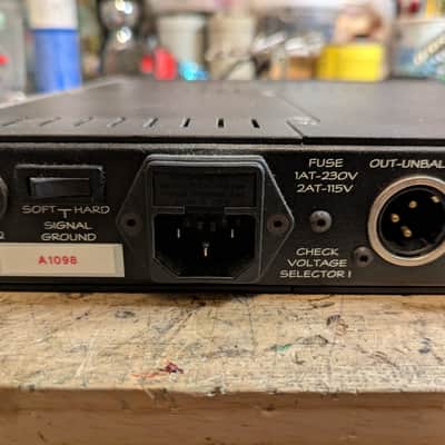 Buzz Audio MA-2.2 Microphone Preamp 2001 - Silver/Blue image 6