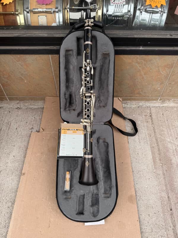 Buffet Crampon & Cie E12F Clarinet Serial #178689 – Grenadilla Wood – Excellent Condition – Tested & Plays Perfectly image 1