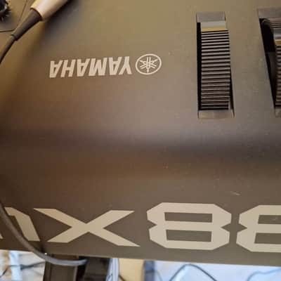 Yamaha MX88 Workstation + original trolley bag image 7