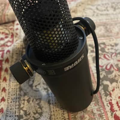 (Mint) Shure SM7B Cardioid Dynamic Microphone 2001 - Present - Black image 6