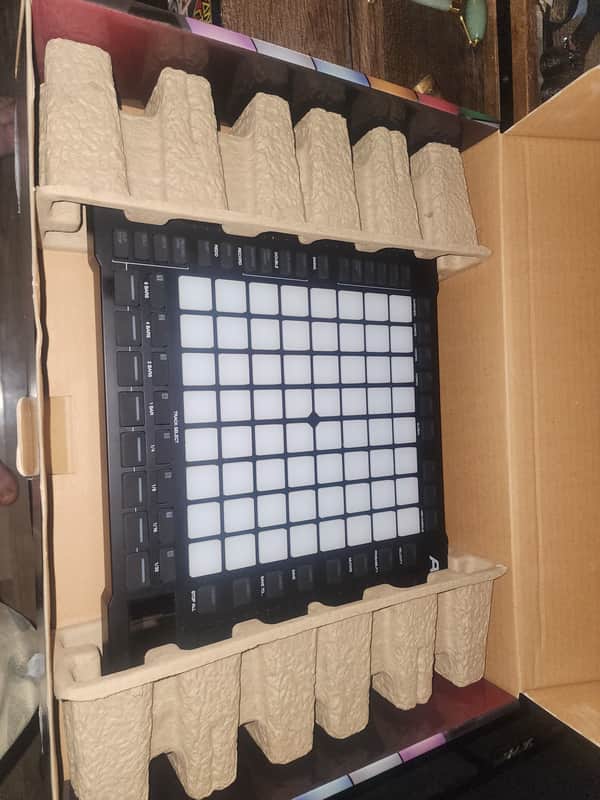 Akai APC64 MIDI Controller