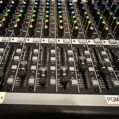 Mackie ProFX16v2 16-Channel 4-Bus Effects Mixer 2015 - 2019 - Black image 5