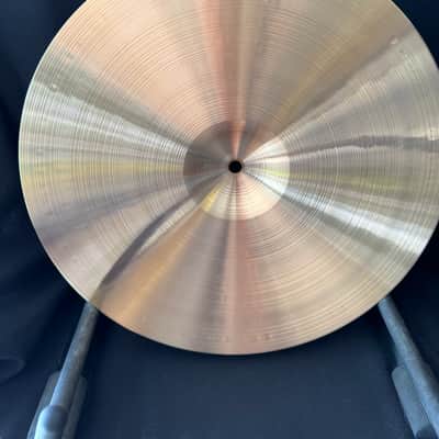 Paiste 15" Signature/Vintage Paiste 2002 Custom Hybrid Hi-Hats | Signature Medium Light Top (1075g) | 1982 Paiste 2002 Heavy Bottom (1264g) image 8