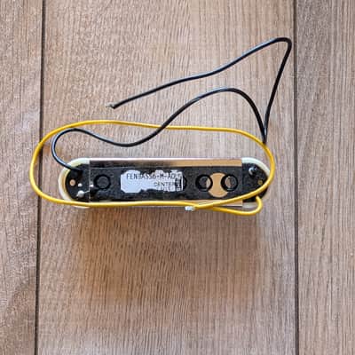 Squier By Fender Vintage Modified Bass XI Pickups 2015 image 5