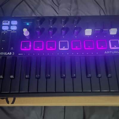 Arturia MiniLab MKIII 25-Key MIDI Controller 2022 - Present - Mint Green image 1
