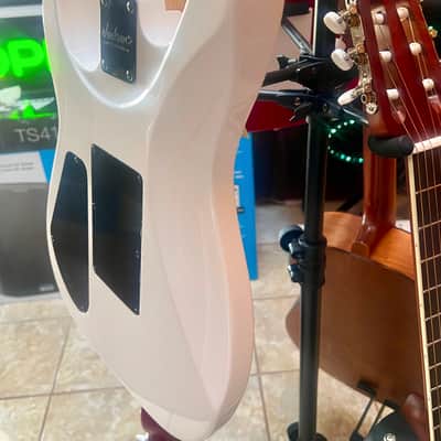 Jackson X Series Dinky DK1A Electric Guitar & On-Stage GBE4990CG Deluxe image 9
