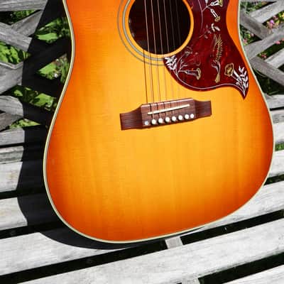 Gibson Hummingbird Original 2019 - 2024 - Heritage Cherry Sunburst image 3