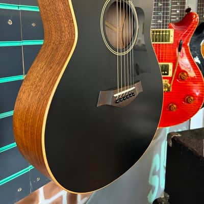 Taylor GTe Blacktop 2022 Electro Acoustic Guitar image 3