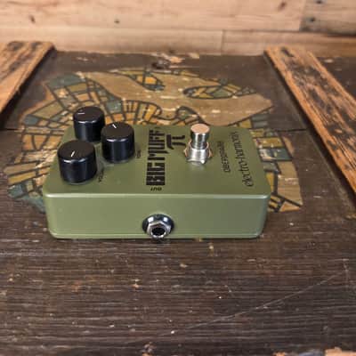 Electro-Harmonix Big Muff Pi Russian Reissue Pedal image 3