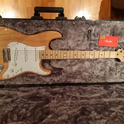 Fender American Pro Stratocaster MN Natural image 2