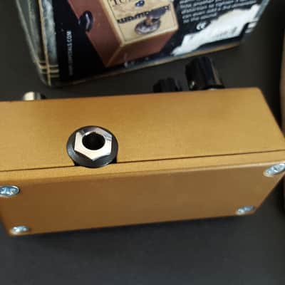 Wampler Tumnus V2 Overdrive - Gold image 7
