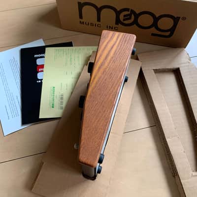 Moog MF-103 Moogerfooger 12-Stage Phaser w/ Original Box image 4