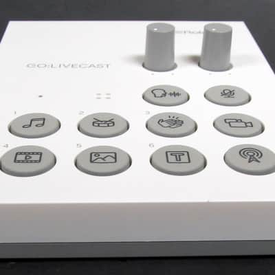 Mint Roland GO:LIVECAST Smartphone Live Streaming Mixer for Smartphones Mint Condition image 3