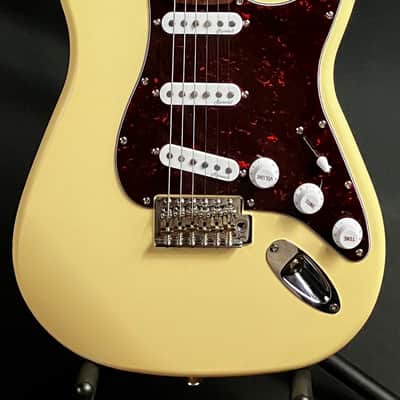 Harley Benton ST-62 Strat-Style Electric Guitar Vintage White Finish image 1