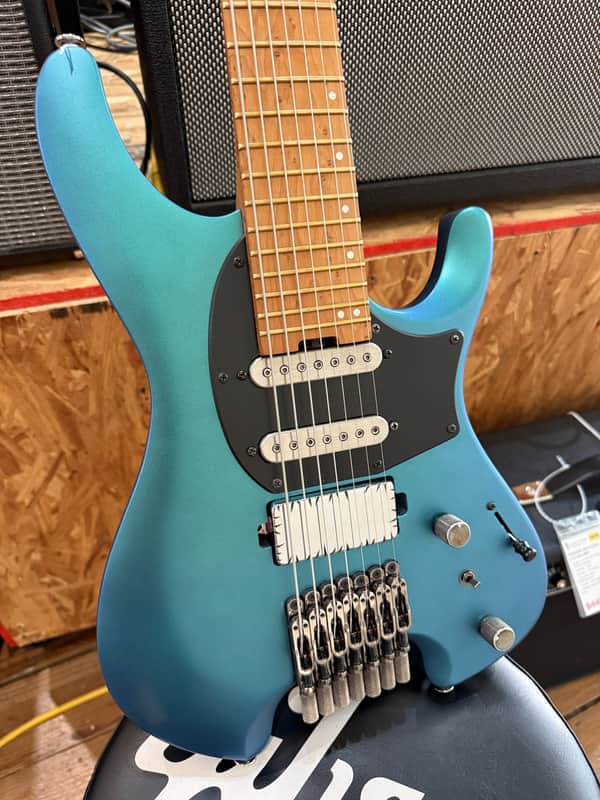 Ibanez Q547-BMM - Headless 7 String Guitar Chameleon Blue