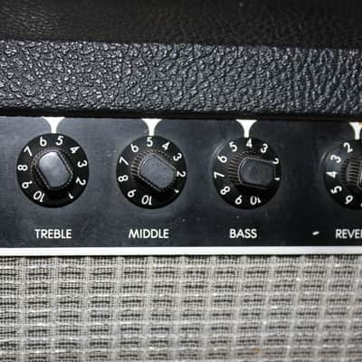 Fender Harvard II Guitar Combo Amp 1x10" speaker 20 Watts image 3