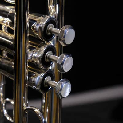 Schilke i Series Professional Bb Trumpet - Silver - I33S image 7