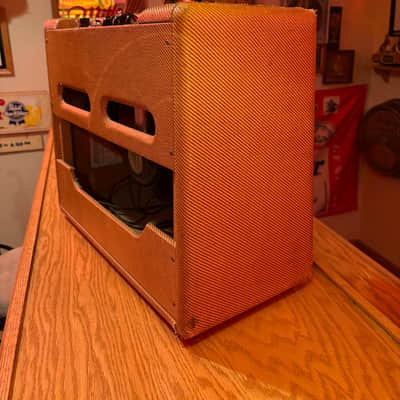 1956 Fender Deluxe 5E3 Narrow Panel 15-Watt 1x12" Guitar Combo- Tweed image 4