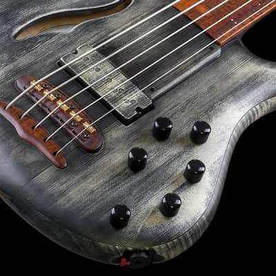 Mayones Patriot MR Fretless 5 Antique Black Snakewood Fingerboard image 6