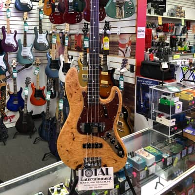Fender Custom Shop Artisan Maple Burl Jazz Bass®, 3A Rosewood Fingerboard - Aged Natural image 6