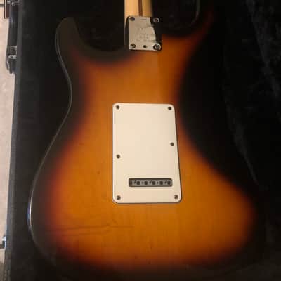 1994 USA Fender 40th Anniversary American Standard Stratocaster image 4