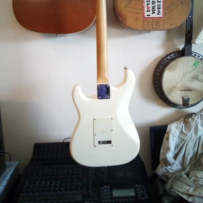 Fender SQUIER Stratocaster MIJ 1987 E SERIES LIGHT YELLOW image 6