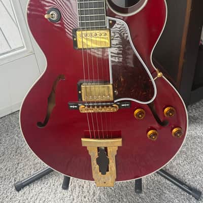 L-4 CES 2001 - Wine Red image 2