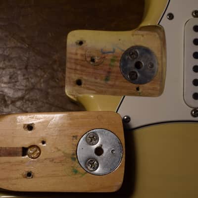 Fender Stratocaster Hardtail 1975 - See through blonde. Light Ash 3,6 kg image 17