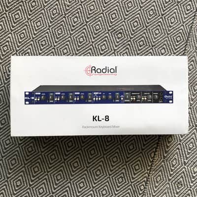 Radial Radial KL-8 Rackmount Keyboard Mixer owned by Eric Cannata of Young the Giant image 7