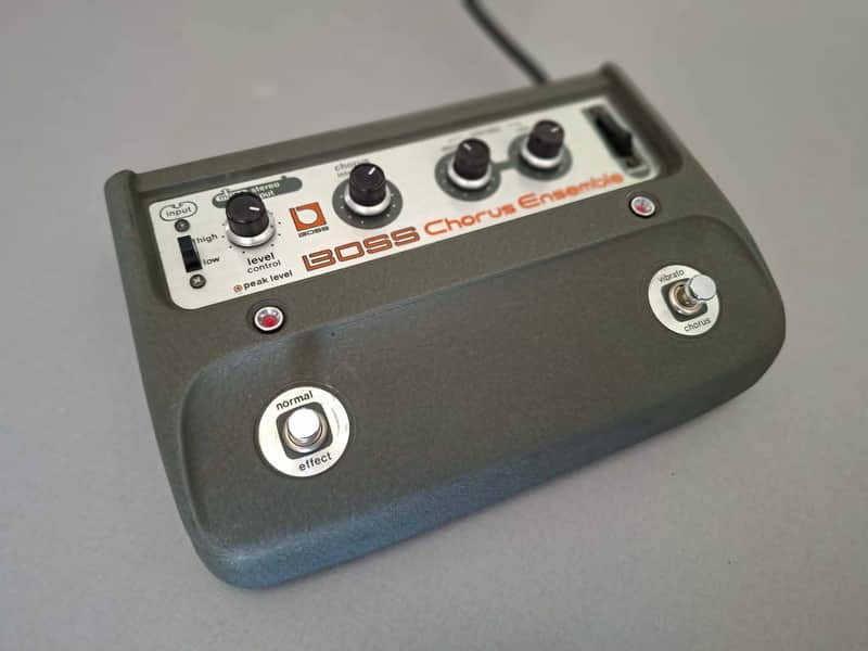 Boss CE-1 Chorus Ensemble 1977 220V image 1