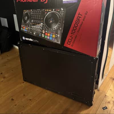 Pioneer DDJ-1000SRT 4-Channel Serato DJ Controller 2019 - Present - Black image 4