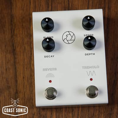Milkman Sound F-Stop Reverb Tremolo (white) image 1