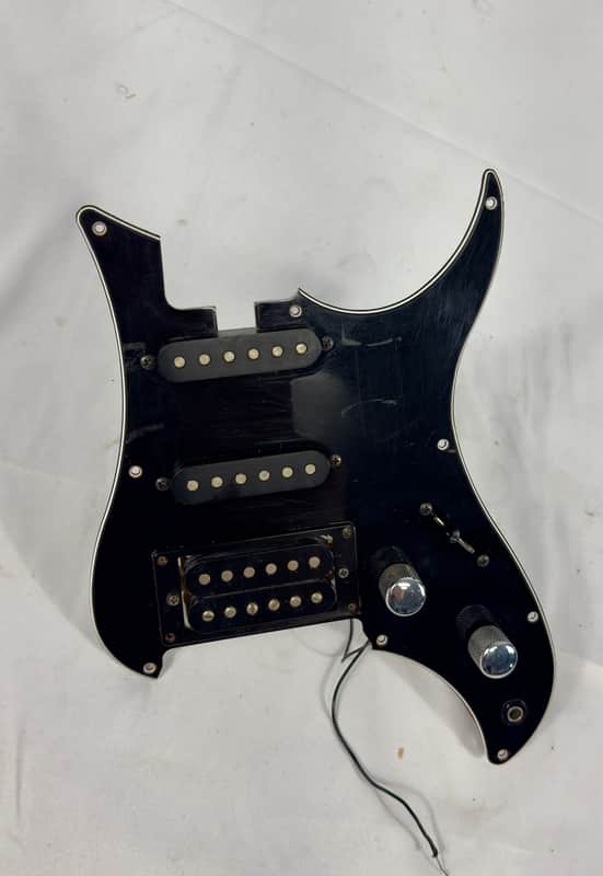 Yamaha SE312M Loaded Pickguard 1990’s - Black image 1