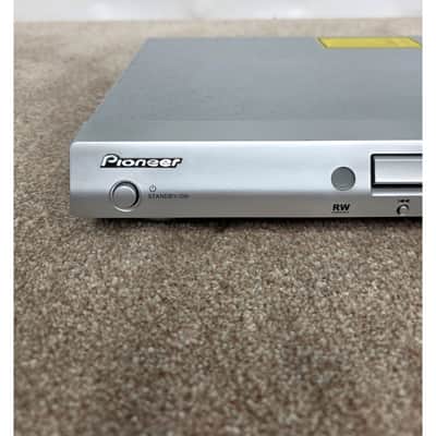 Pioneer DV-2750-S - Media Player - Silver - Fair image 4