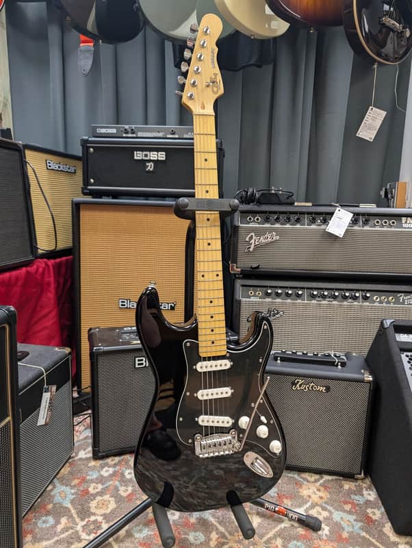 G&L Tribute Series Legacy with Maple Fretboard 2026 - Gloss Black image 1
