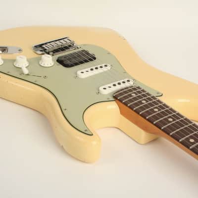 Fender Custom Shop Custom Deluxe HB S-1 Strat Relic with Closet Classic Hardware 3A Rosewood Fingerboard Vintage White R147414 image 5
