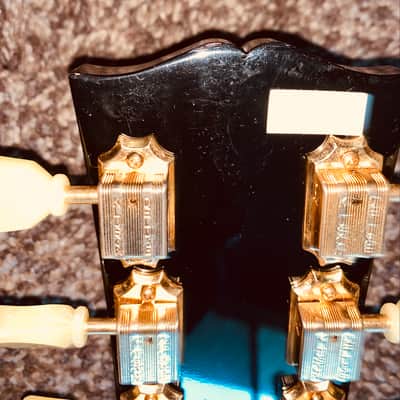 2008 Gibson Les Paul Studio black and gold electric guitar made in the usa Hardshell case image 14