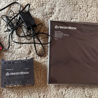Pioneer INTERFACE 2 - Audio Interface with Rekordbox DJ and DVS 2010s - Black image 3