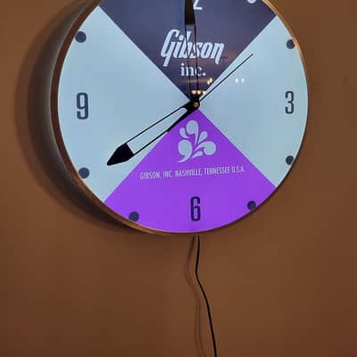 70's Style Gibson Guitars Round Light Up Wall Clock Killer Cool Man Cave/Garage Accessory image 4