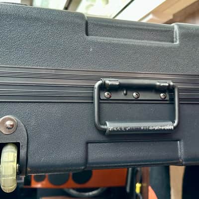 Gator GTSA-KEY88 TSA Series ATA Molded 88-Key Keyboard Case 2021 - Black image 11