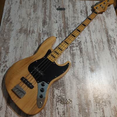 Squier Classic Vibe '70s Jazz Bass (Non Functioning Playing Project) image 2