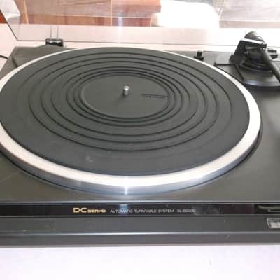 Technics SL-BD20D DC SERVo automatic turntable image 1