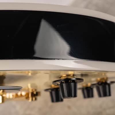 Gibson Les Paul Custom 70s, Buttercream Top | Demo image 22